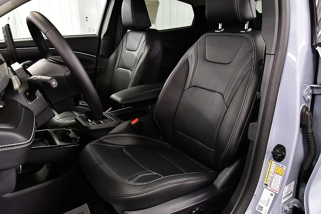Used 2026 Ford Mustang Mach-E Premium AWD/4WD image 25