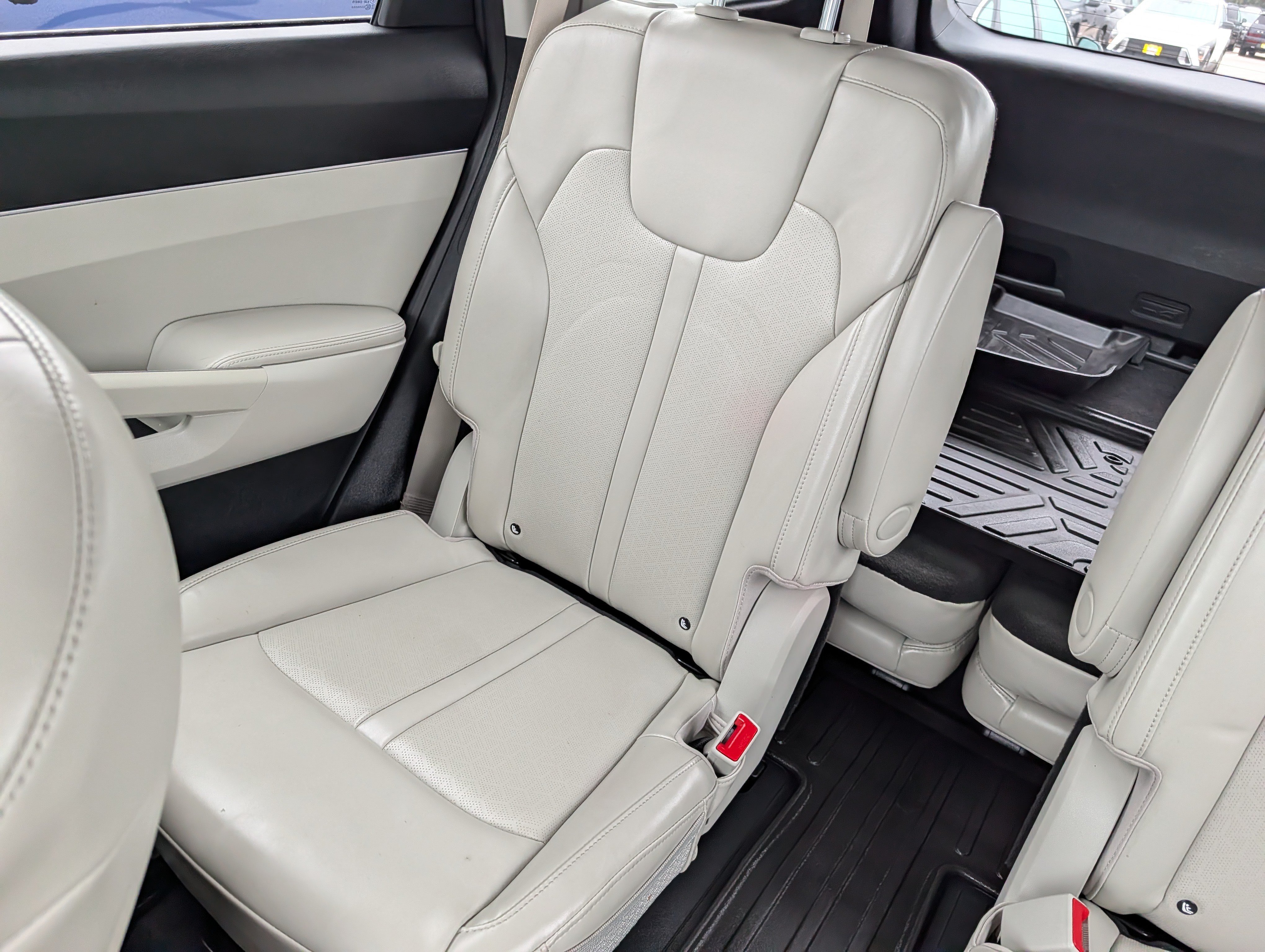 Used 2023 Kia Sorento EX AWD/4WD image 12