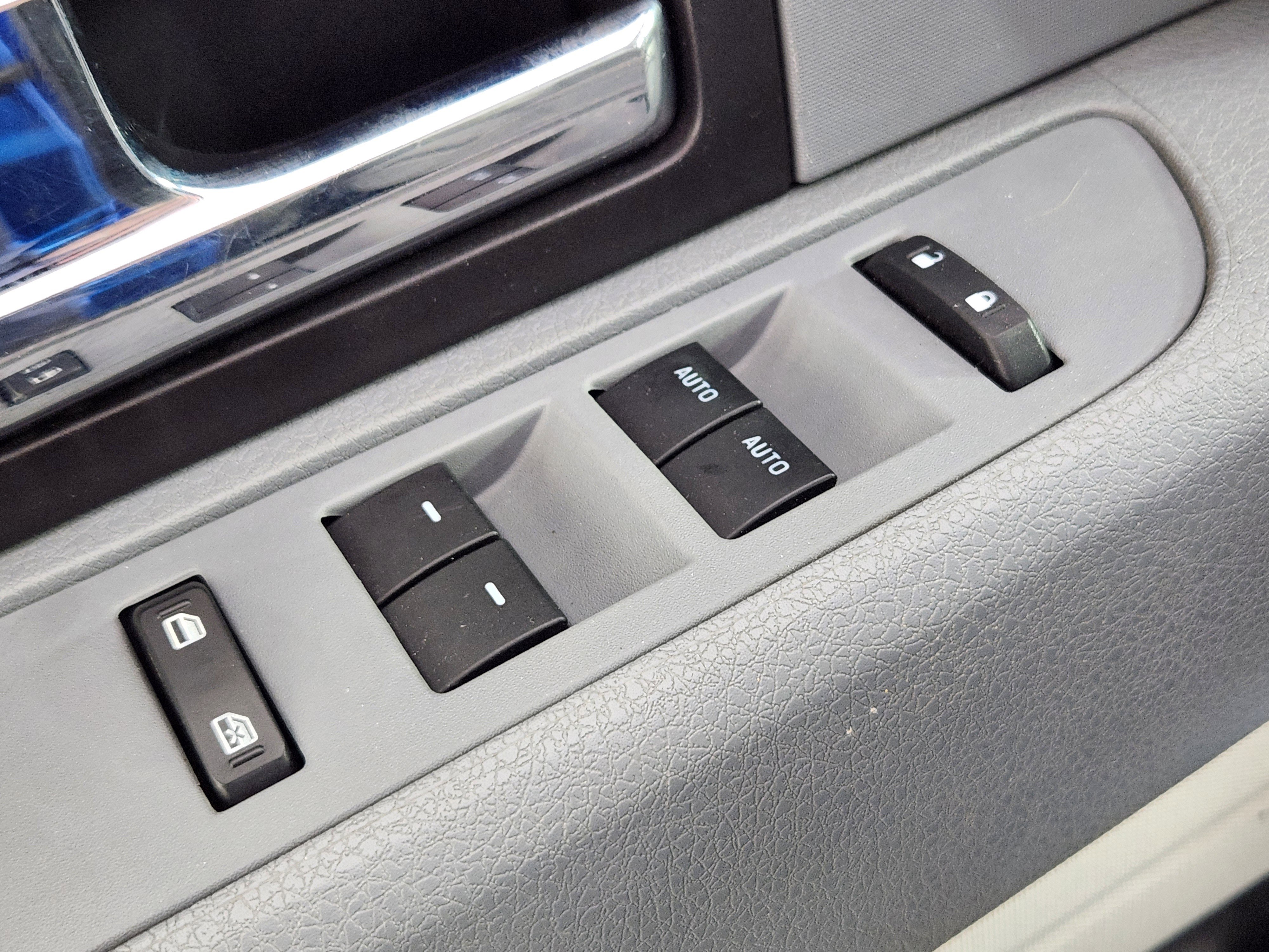 Used 2014 Ford F150 XLT w/ Equipment Group 301A Mid RWD image 17