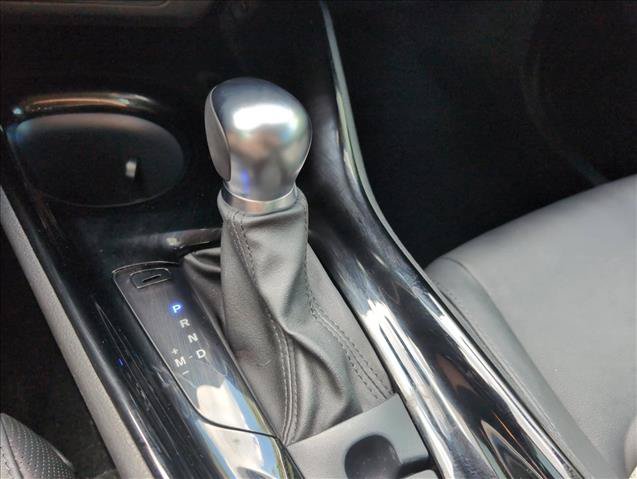 Used 2021 Toyota C-HR Limited FWD image 17