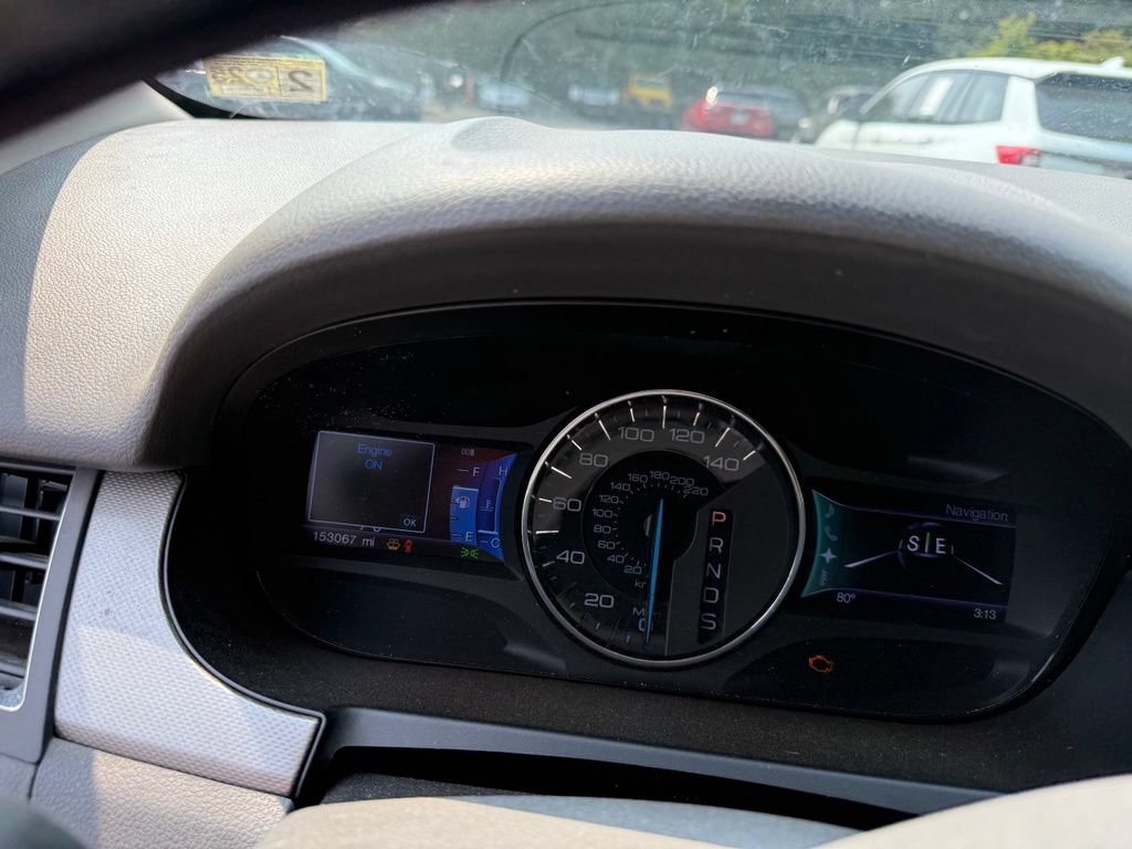 Used 2013 Ford Edge SEL FWD image 13