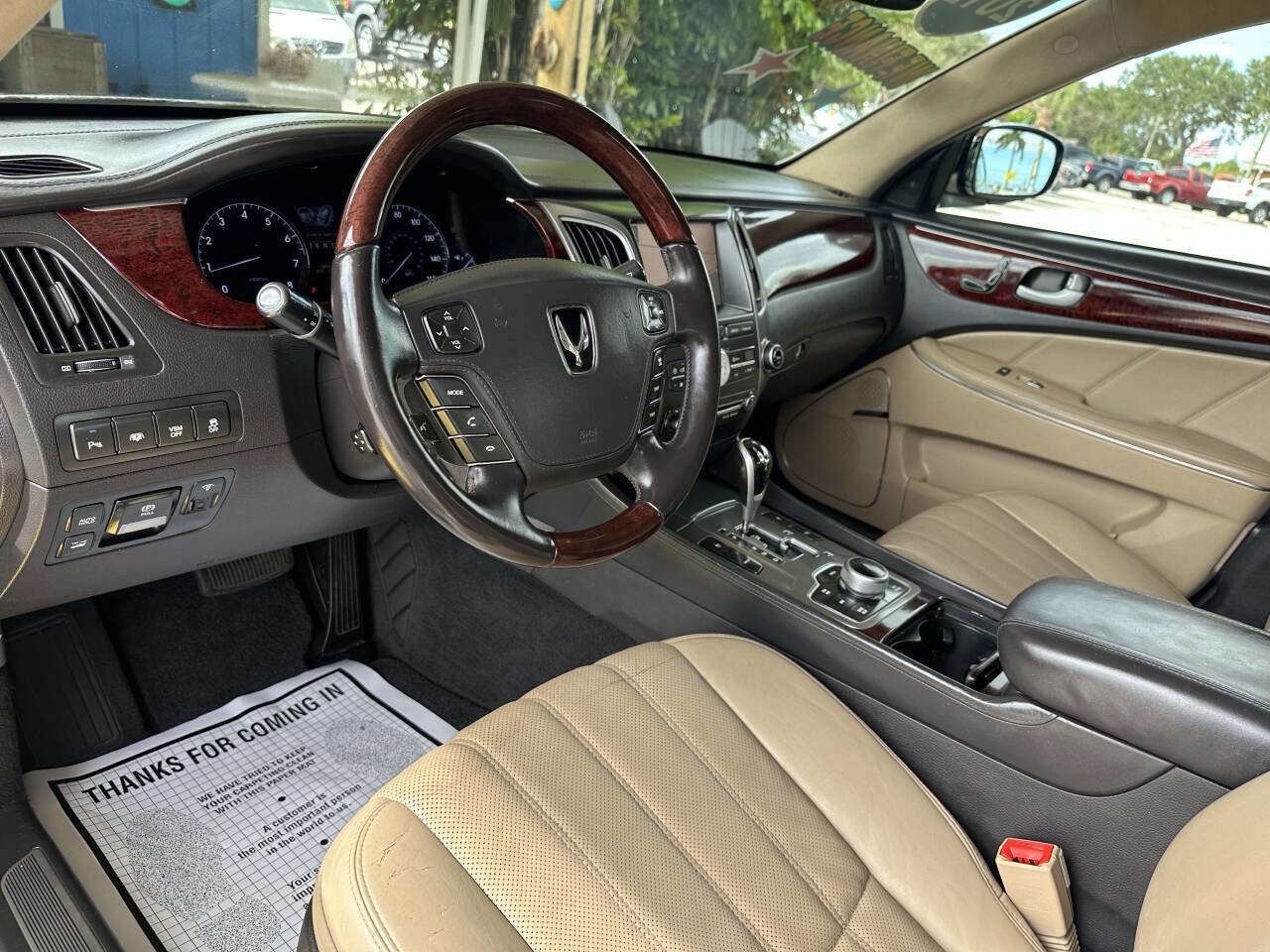 Used 2012 Hyundai Equus Signature RWD image 25