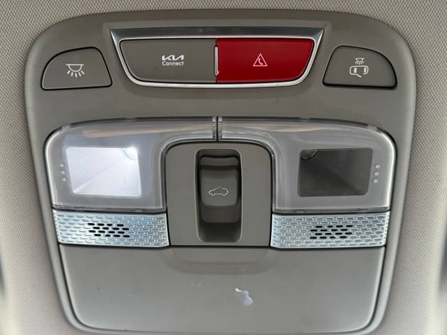 Used 2024 Kia Telluride EX w/ EX Captain's Chair Package FWD image 32