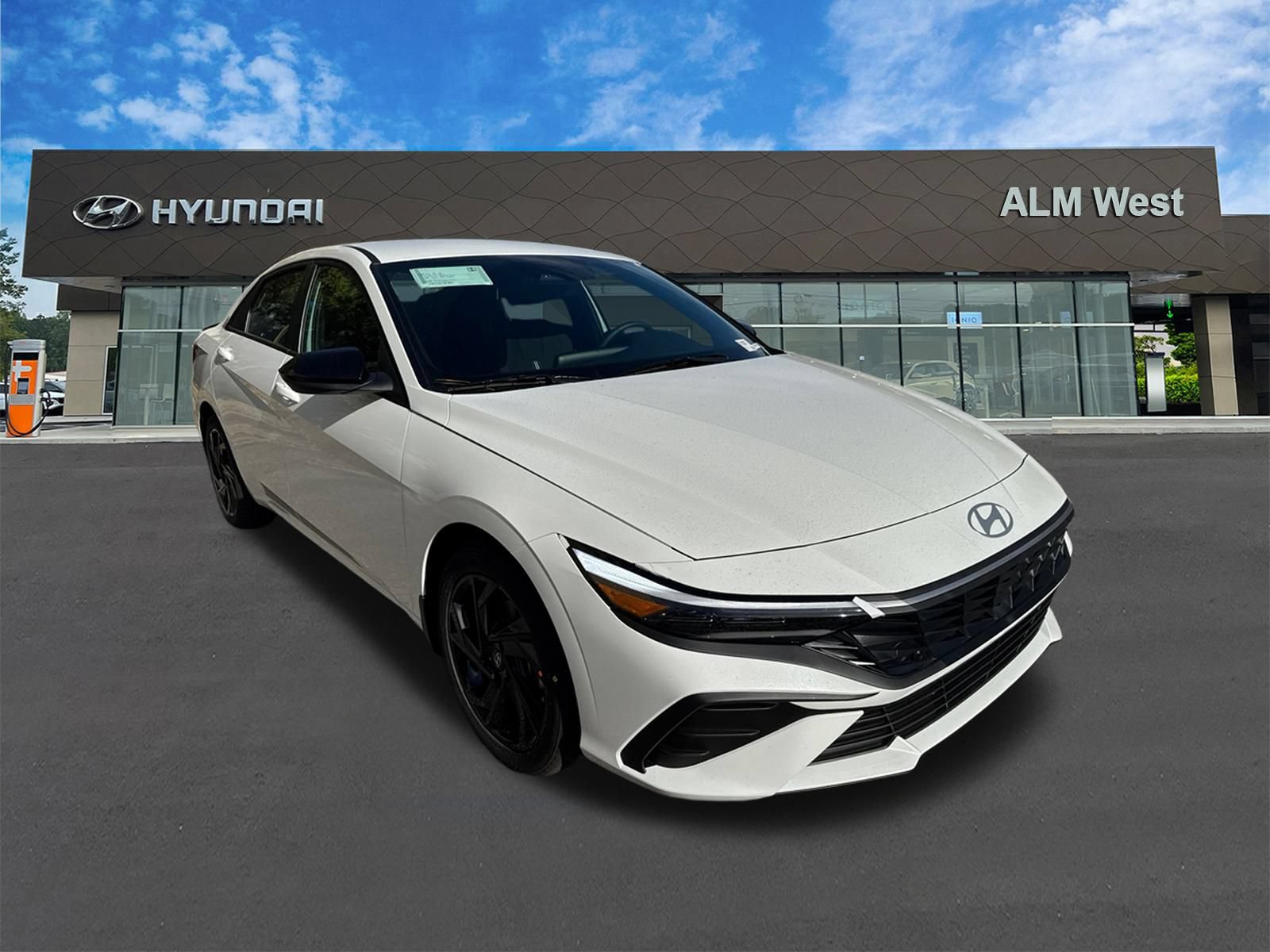 New 2026 Hyundai Elantra SEL Sport FWD image 4