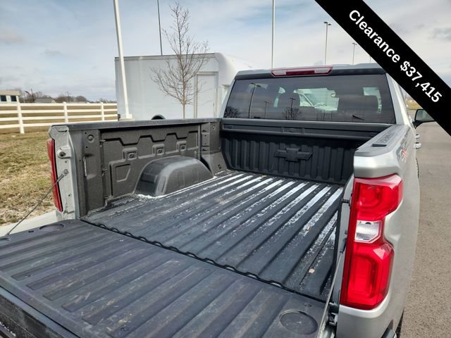 Used 2023 Chevrolet Silverado 1500 RST w/ Protection Package AWD/4WD image 27