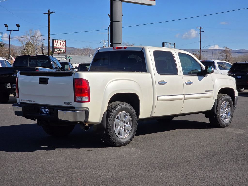 Used 2012 GMC Sierra 1500 SLT w/ SLT White Diamond Edition image 5
