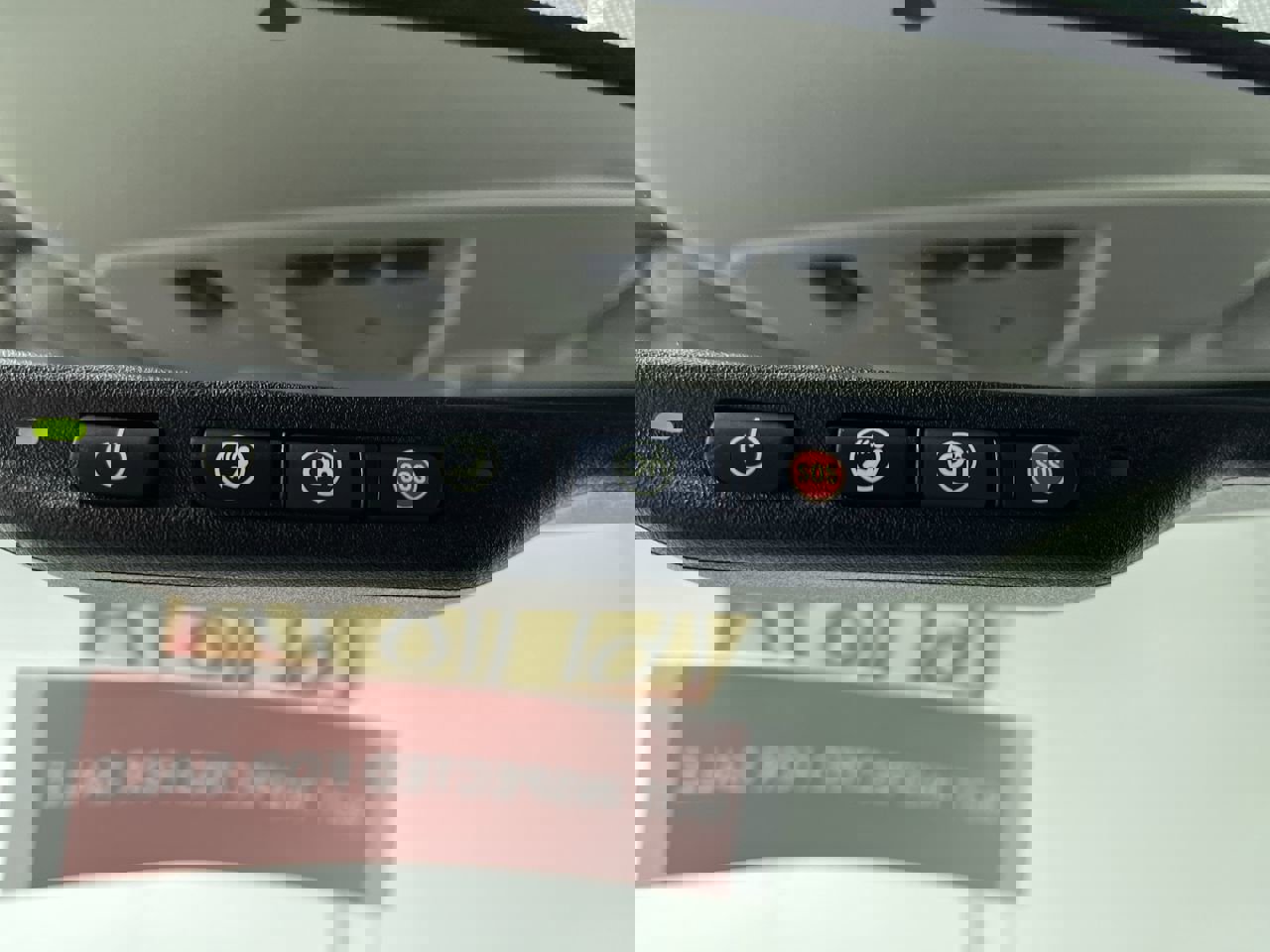 Used 2016 Chevrolet Traverse LT image 27