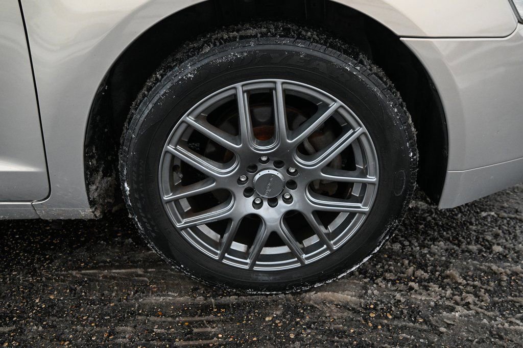 Used 2009 Lincoln MKZ image 15