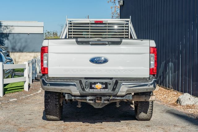 Used 2018 Ford F350 Lariat w/ Lariat Value Package AWD/4WD image 5