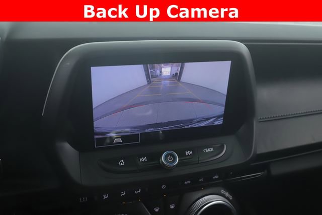Used 2021 Chevrolet Camaro LT w/ Technology Package image 5