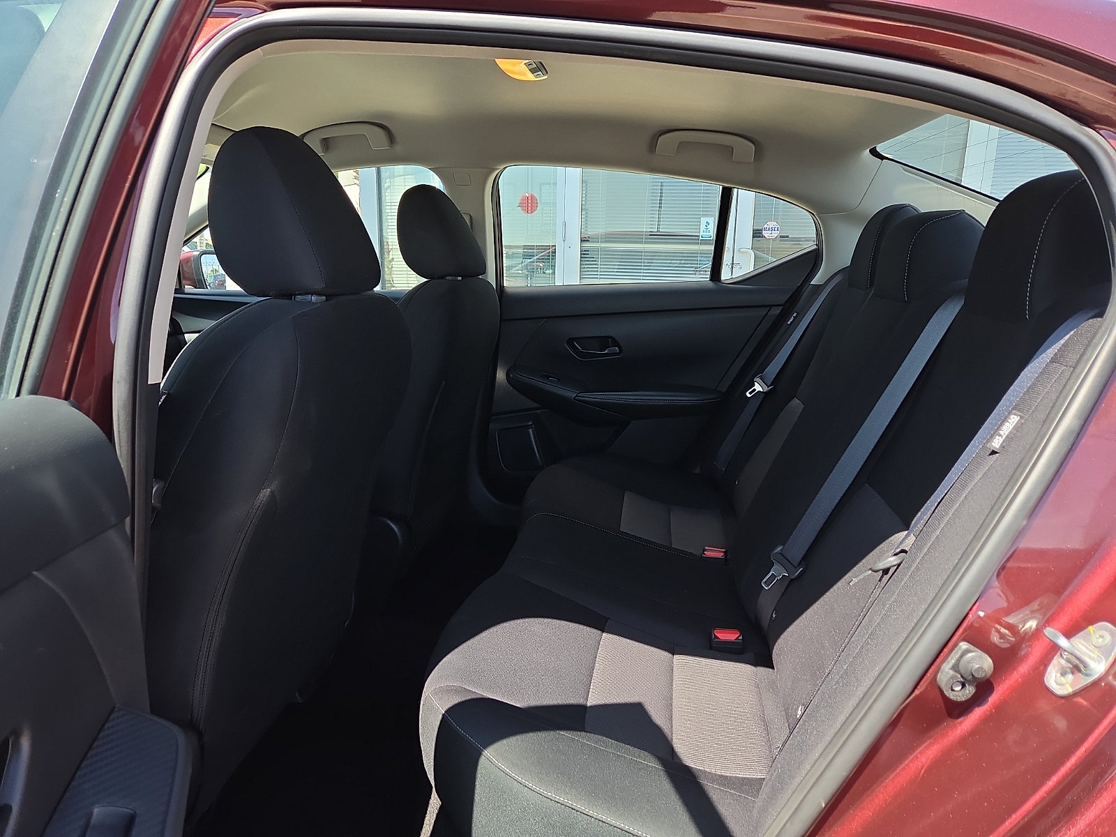 Used 2025 Nissan Sentra SV FWD image 6