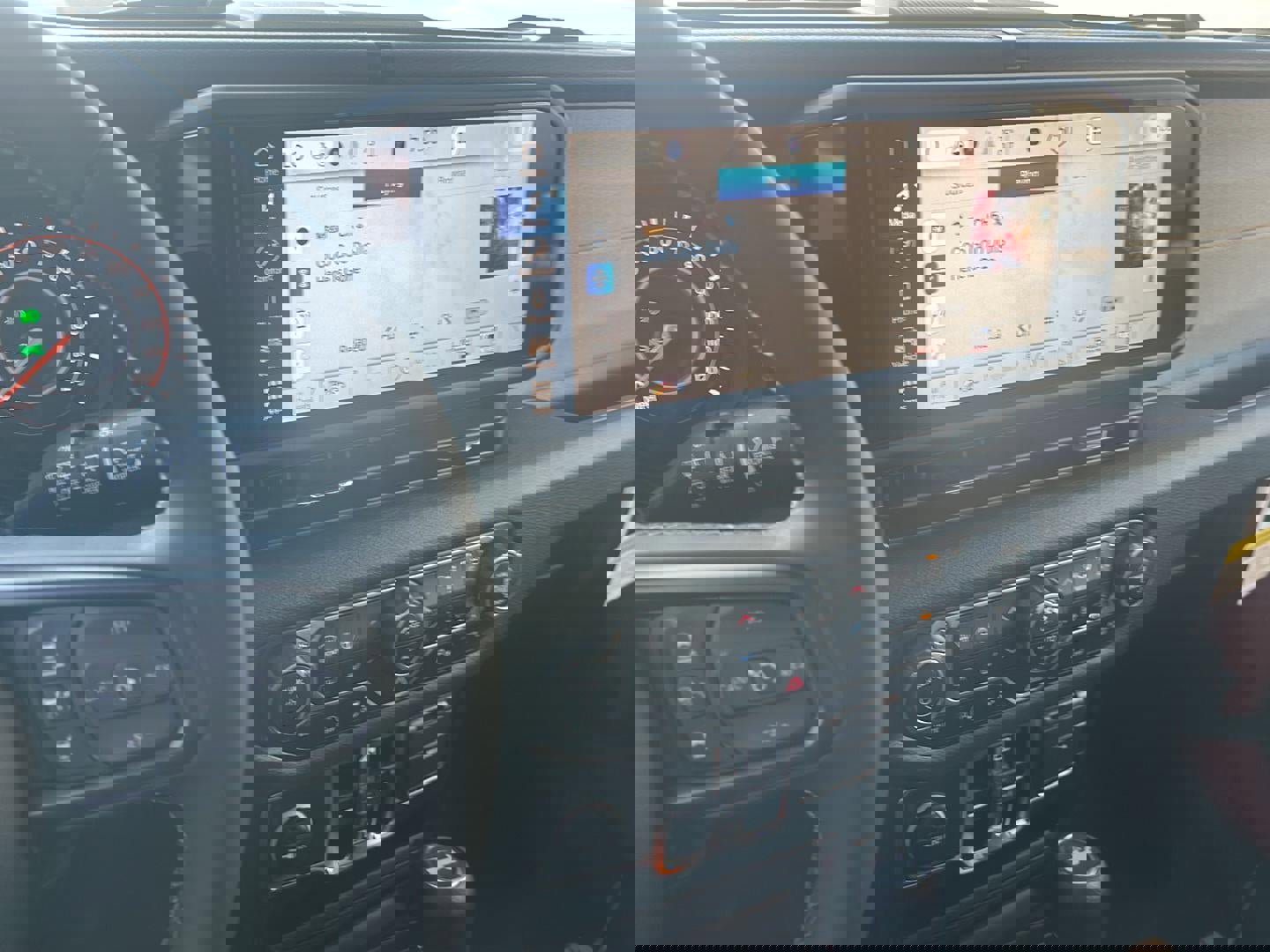 New 2025 Jeep Wrangler Unlimited Sport image 15