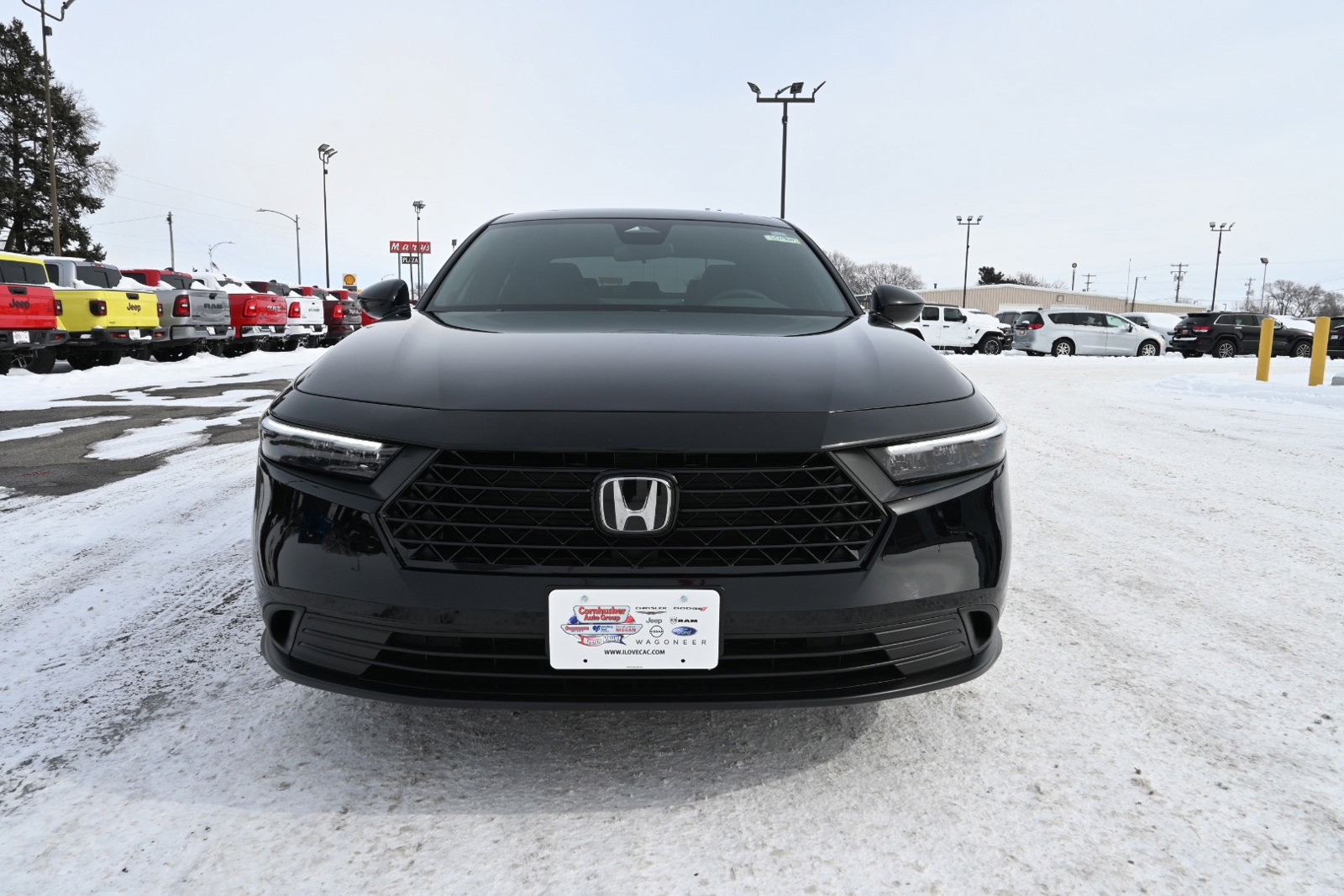 Used 2024 Honda Accord Sport image 3
