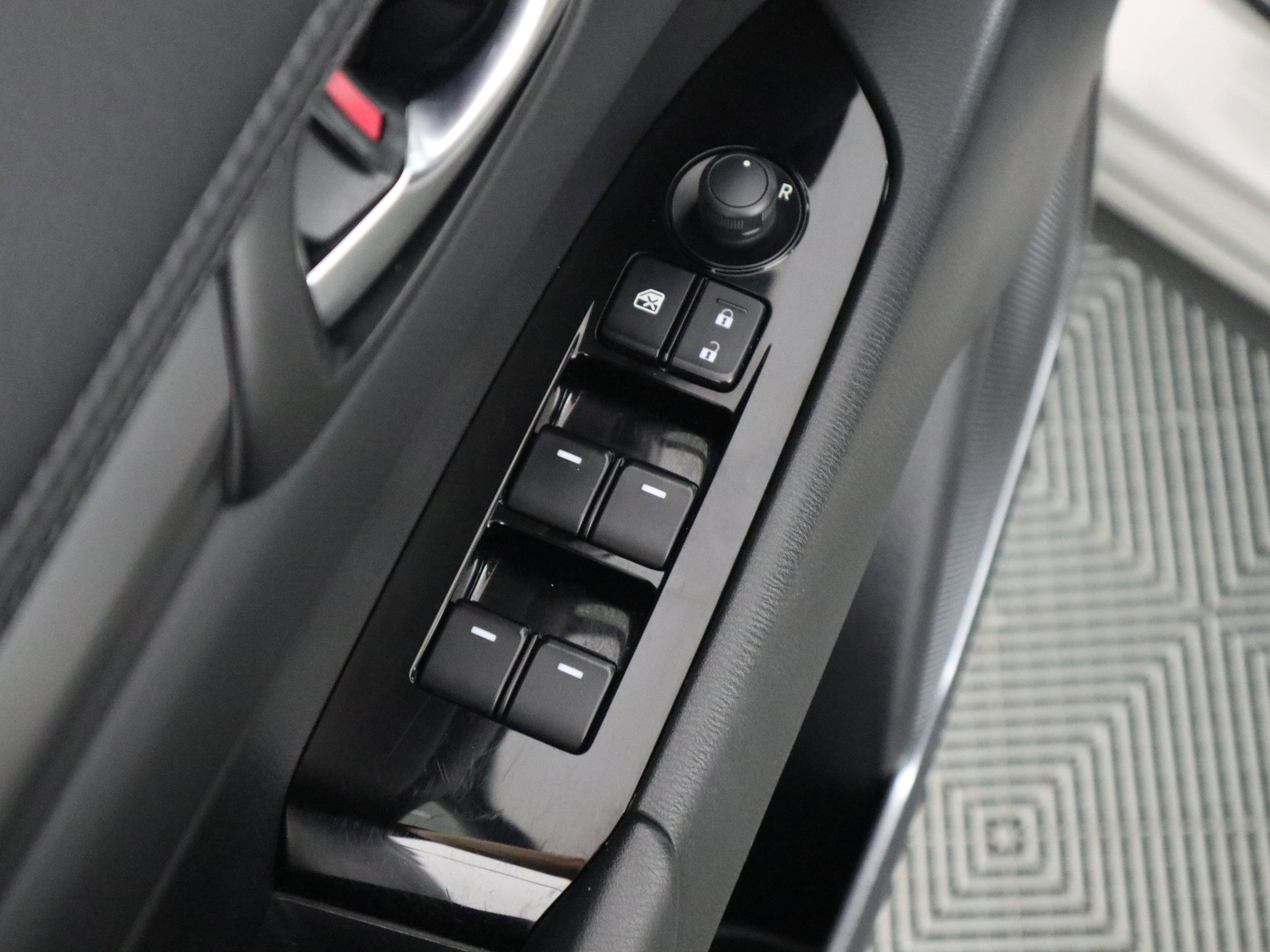 Certified 2025 MAZDA CX-5 AWD 2.5 S w/ Select Package image 35