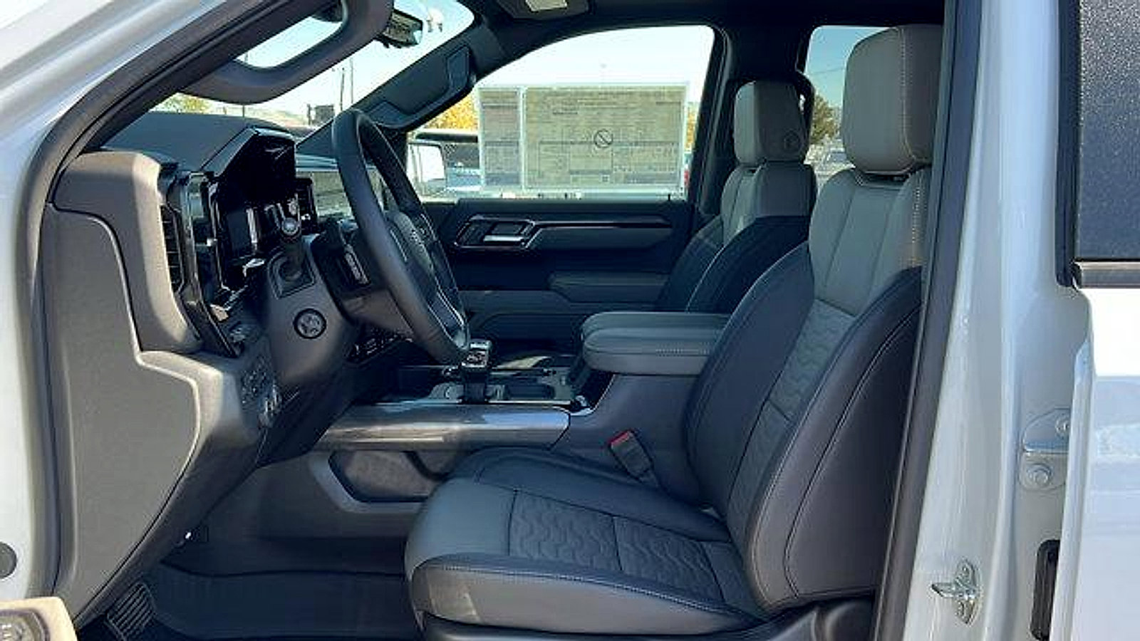 New 2026 Chevrolet Silverado 1500 ZR2 image 33