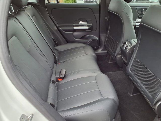 Used 2025 Mercedes-Benz GLA 250 GLA 250 image 19