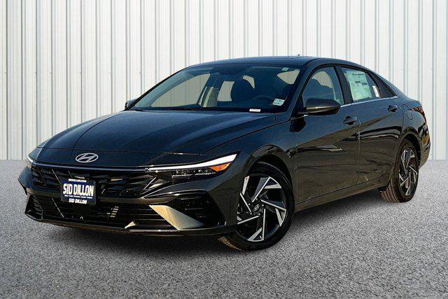 New 2025 Hyundai Elantra SEL