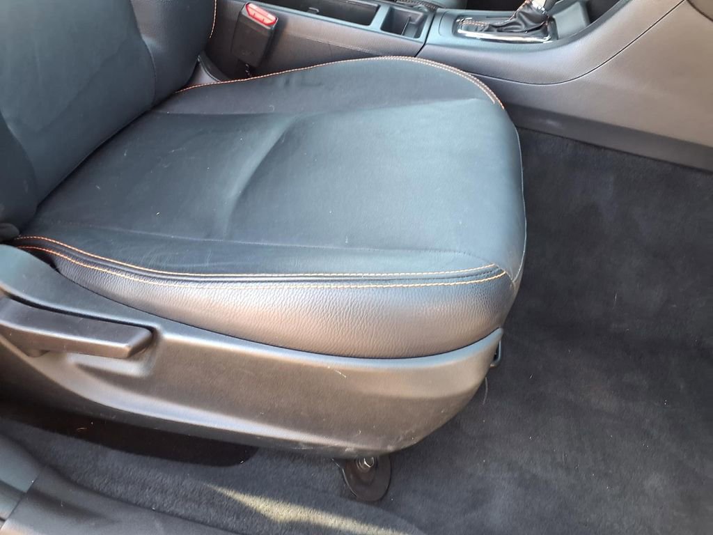 Used 2017 Subaru Crosstrek 2.0i Limited image 19