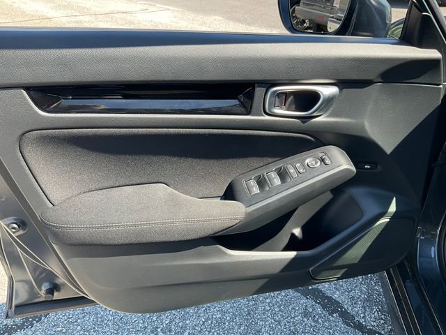 Used 2024 Honda Civic EX image 6