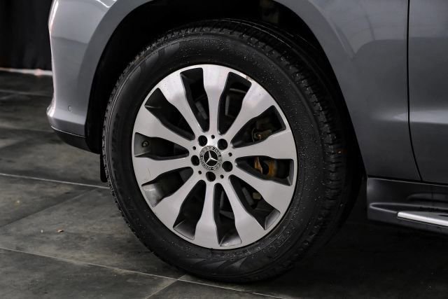 Used 2018 Mercedes-Benz GLS 450 4MATIC w/ Premium Package image 70