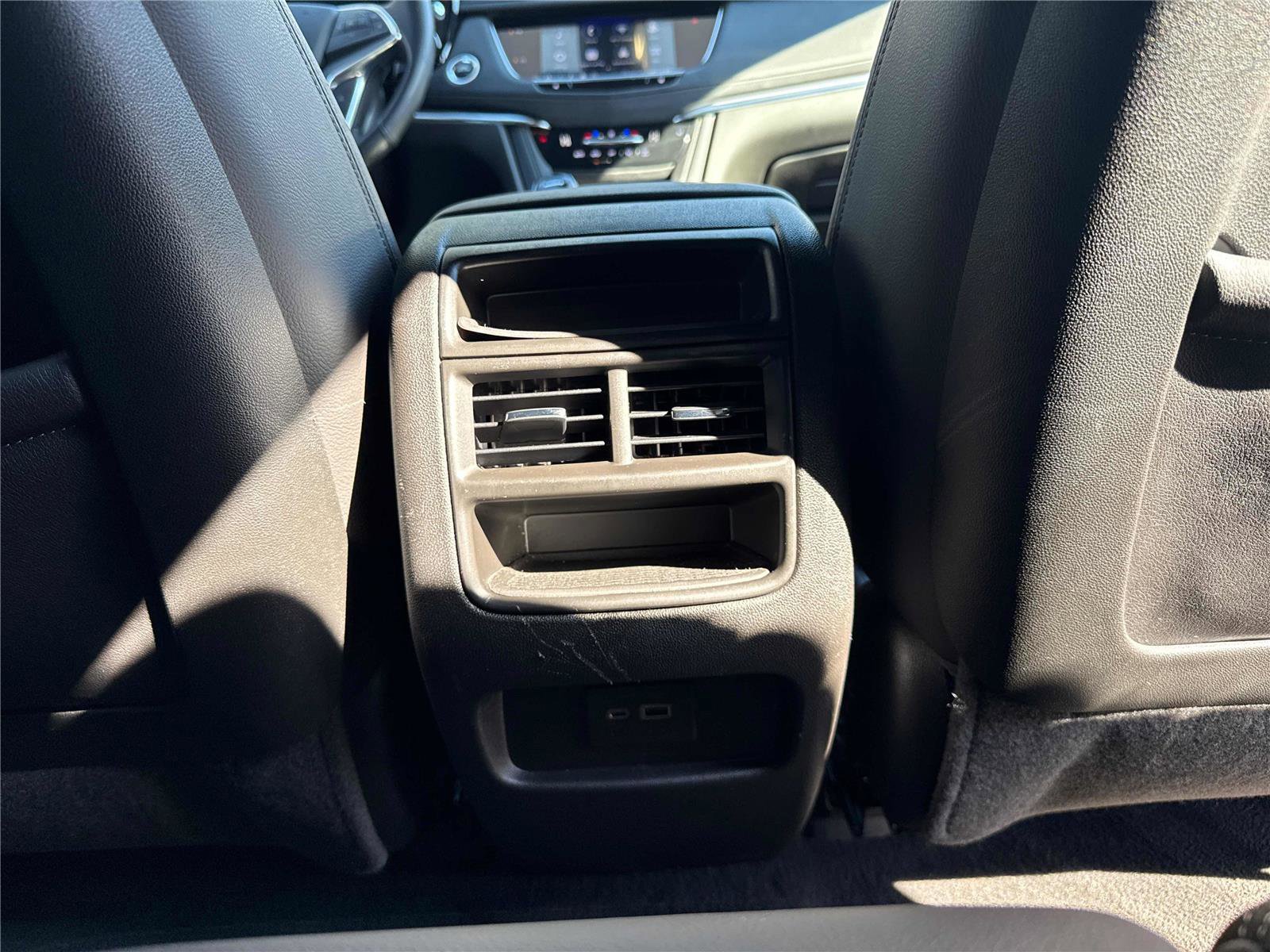 Used 2023 Cadillac XT5 Luxury image 25