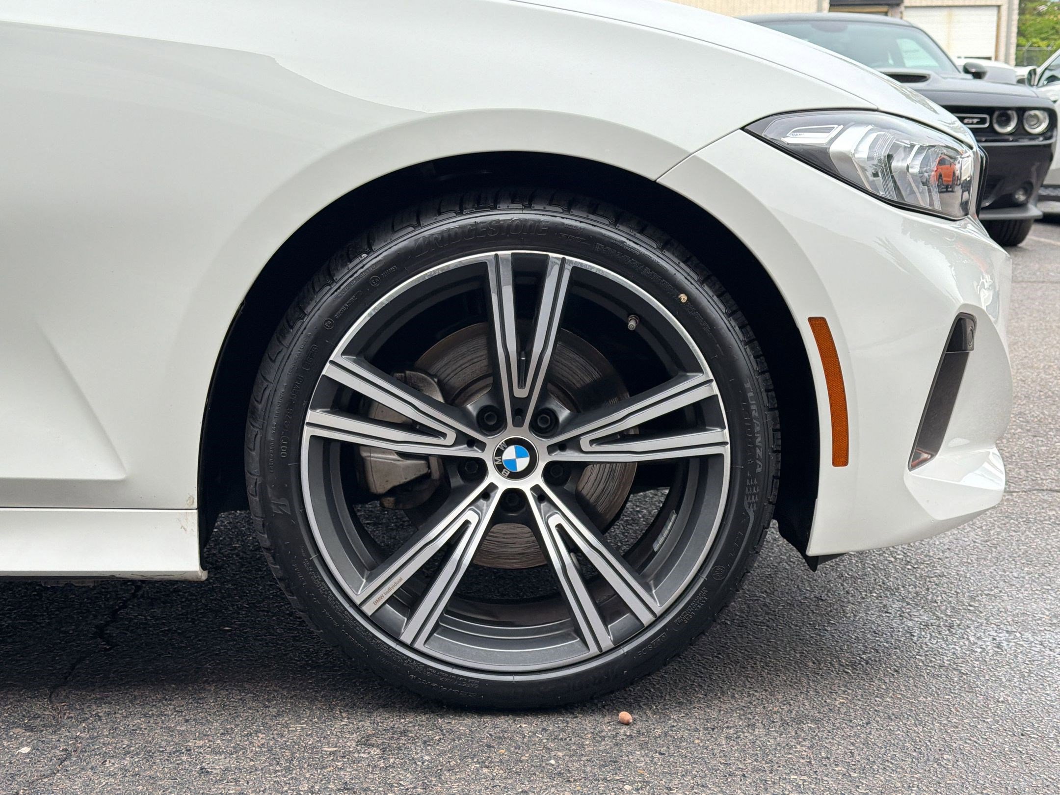 Certified 2023 BMW 330i Sedan w/ Convenience Package RWD image 11