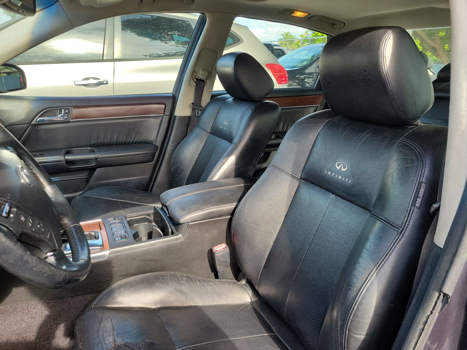 Used 2008 INFINITI M35 x w/ Technology Pkg AWD/4WD image 11
