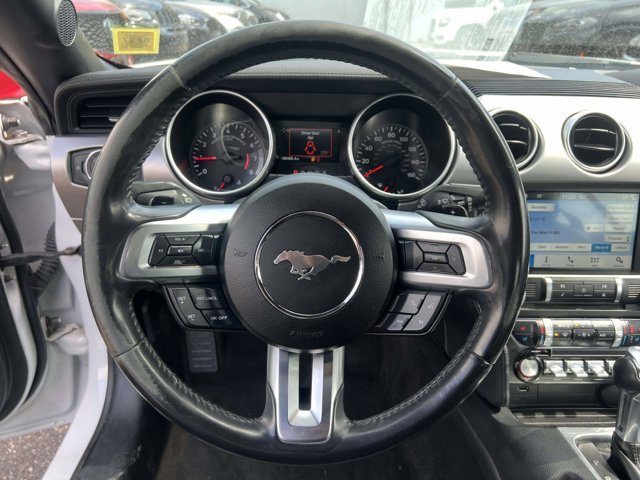 Used 2018 Ford Mustang Premium image 9