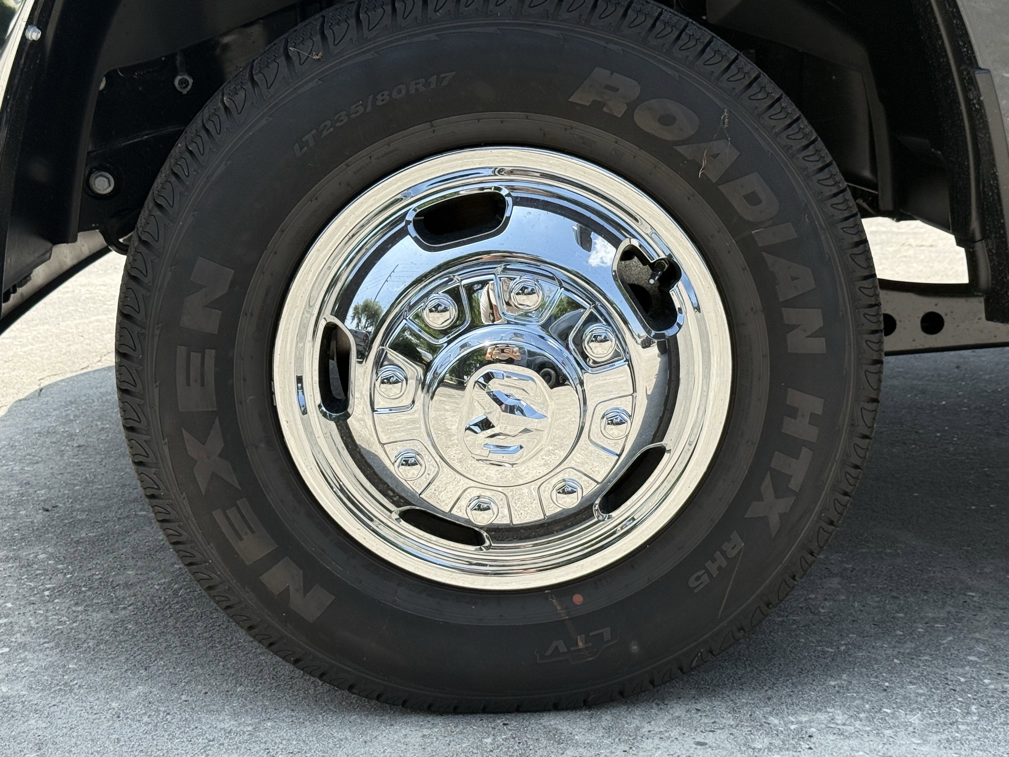 New 2026 RAM 3500 Tradesman AWD/4WD image 9