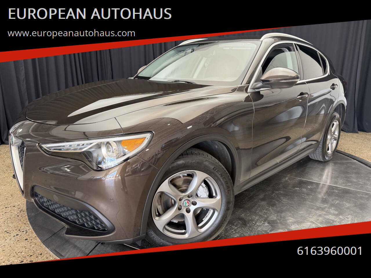 Used 2018 Alfa Romeo Stelvio AWD image 1