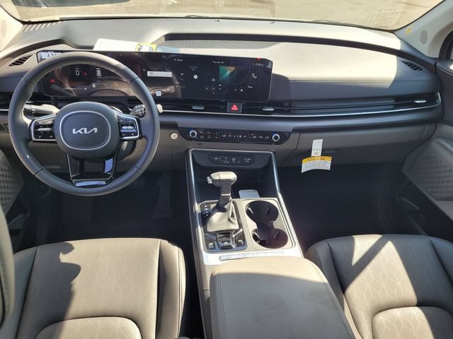 New 2026 Kia Carnival EX FWD image 7