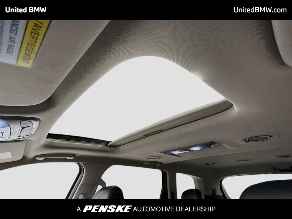 Used 2022 Kia Telluride S image 12