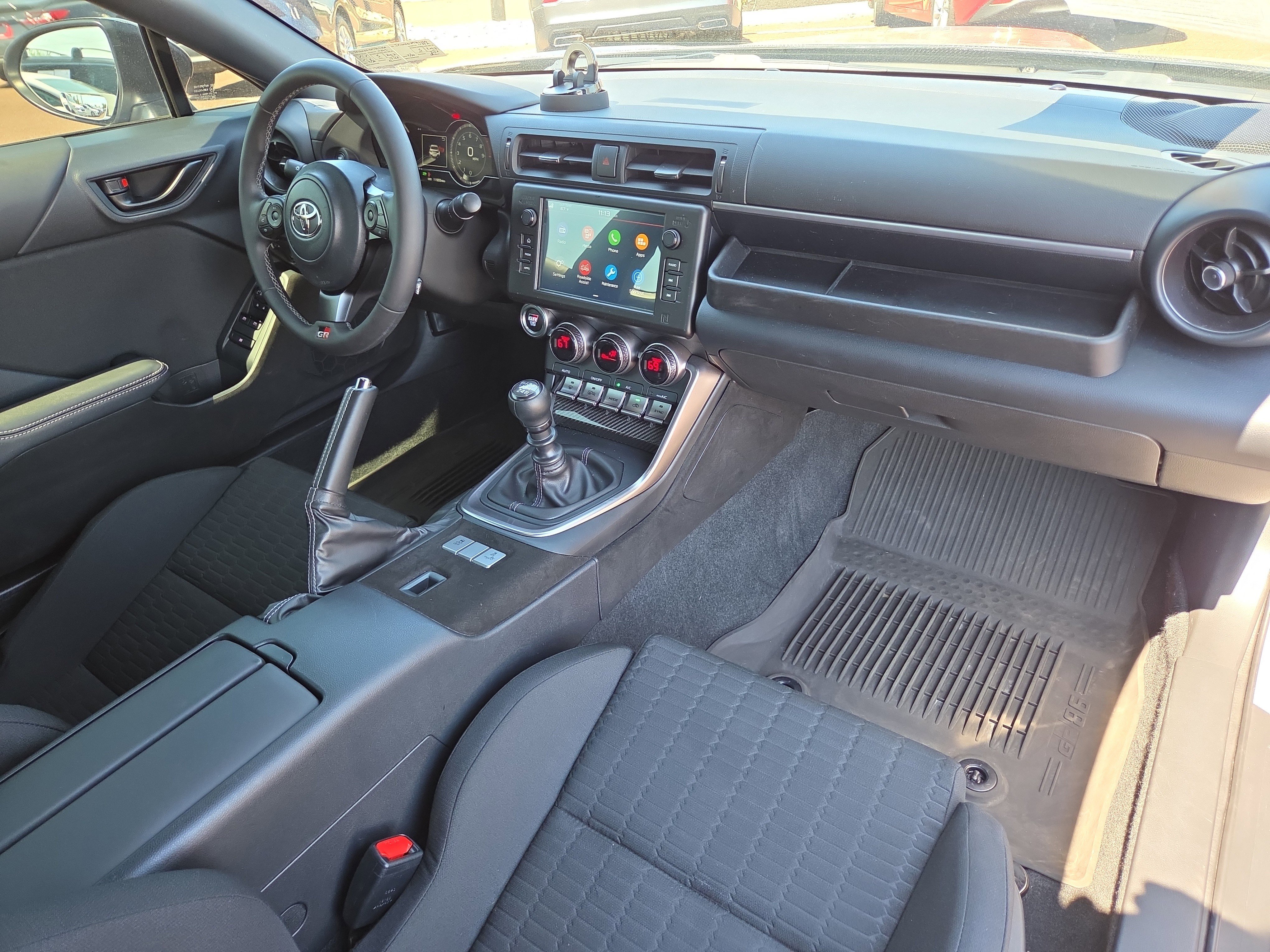 Used 2023 Toyota GR86 w/ ALL Weather Mat Package (TMS) RWD image 18