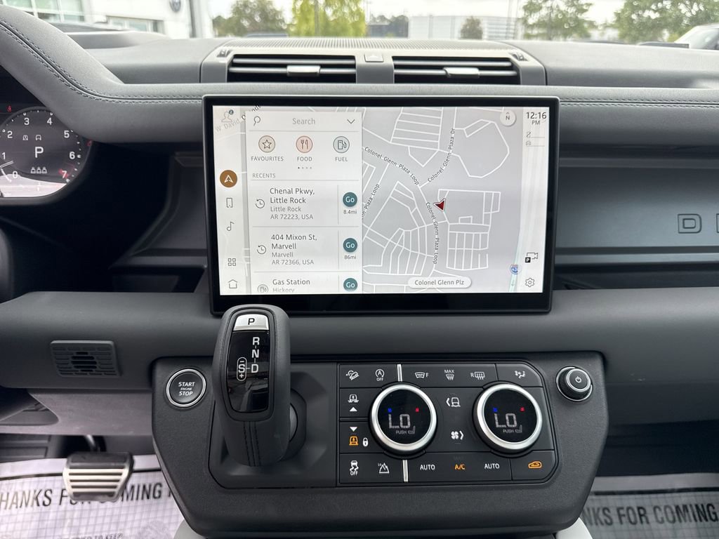 Used 2025 Land Rover Defender 110 V8 image 27