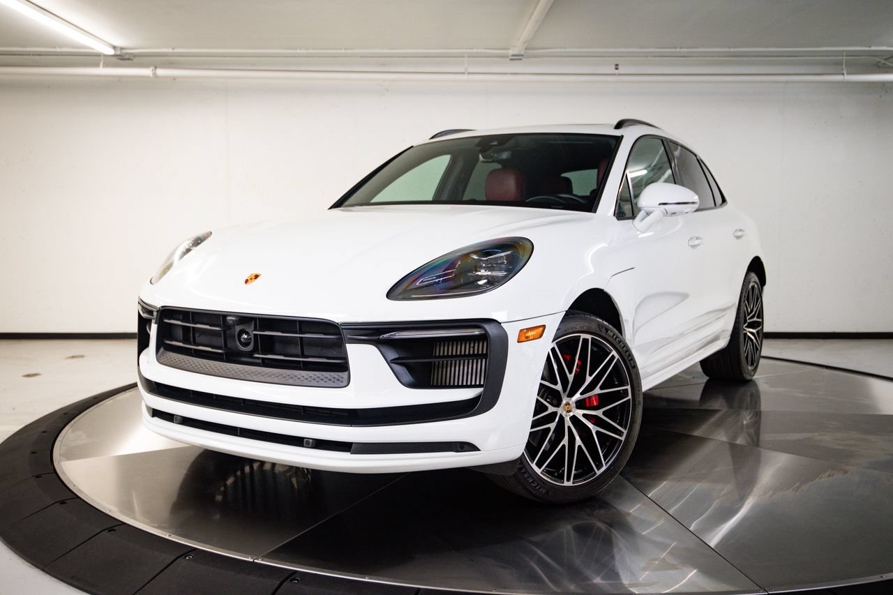 Certified 2023 Porsche Macan S AWD/4WD video 1