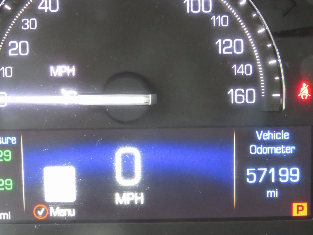 Used 2018 Cadillac XT5 Premium Luxury w/ Driver Assist Package image 22