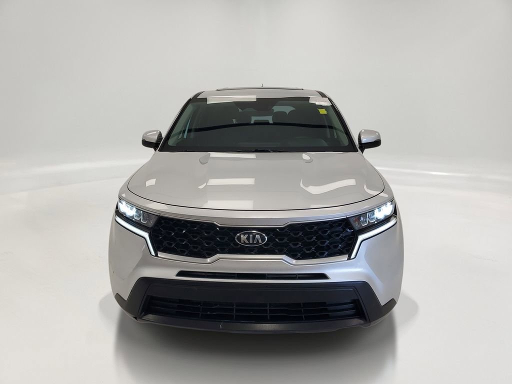 Used 2021 Kia Sorento LX FWD image 2