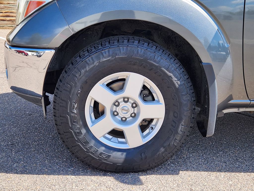 Used 2006 Nissan Frontier SE w/ (P01) Power Pkg AWD/4WD image 8