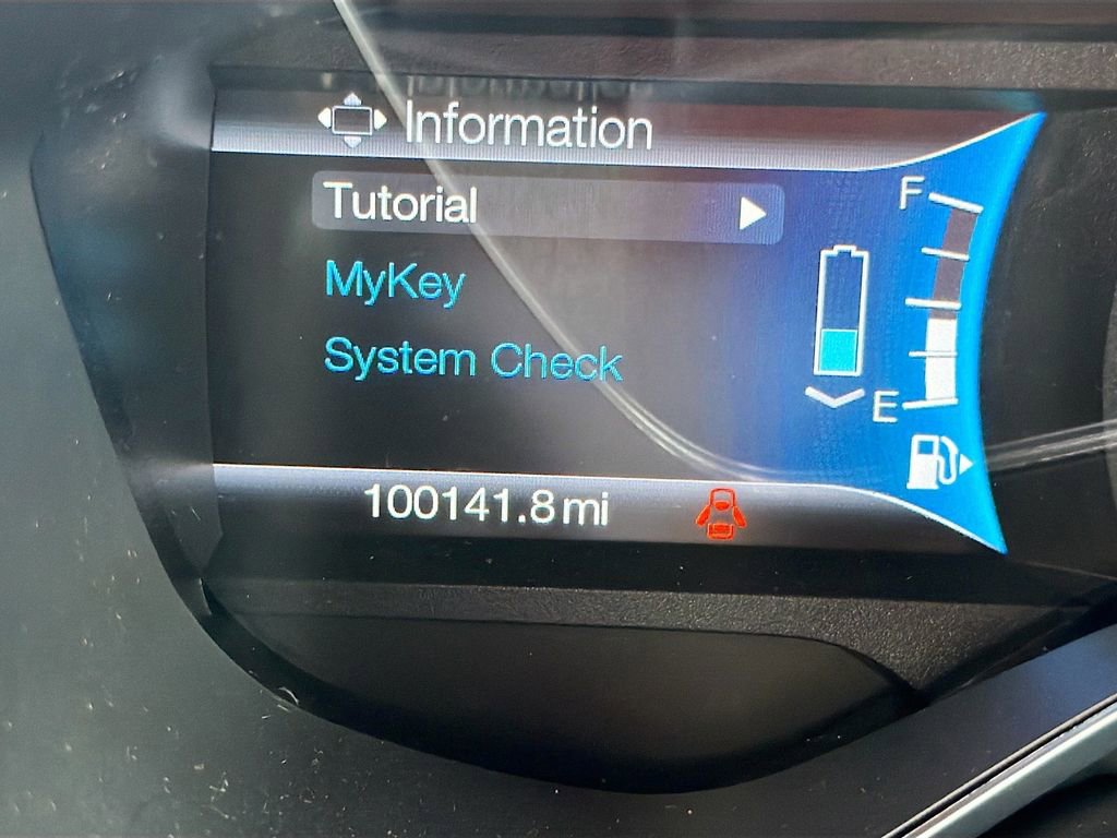 Used 2016 Ford C-MAX Energi SEL w/ Equipment Group 301A FWD image 13