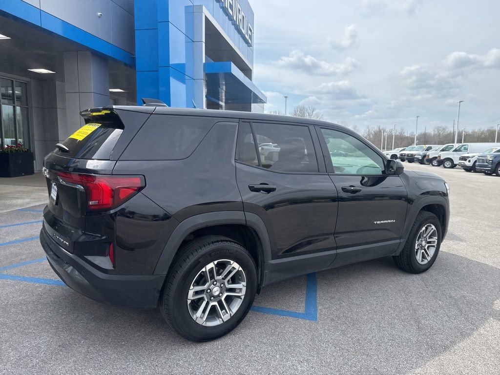 Used 2025 GMC Terrain Elevation image 25