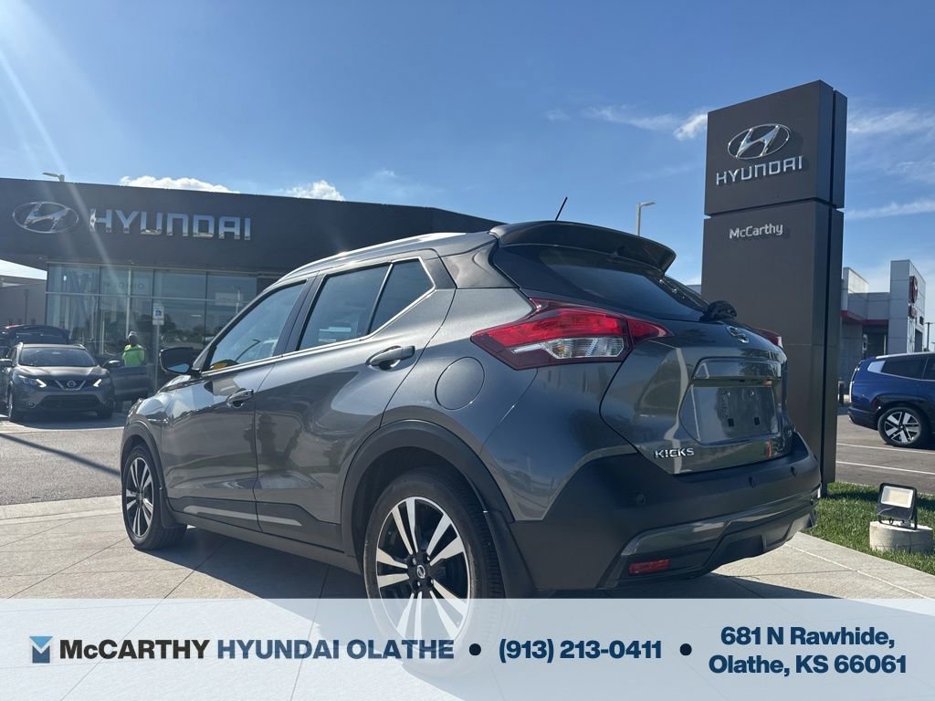 Used 2020 Nissan Kicks SR w/ SR Premium Package FWD image 10