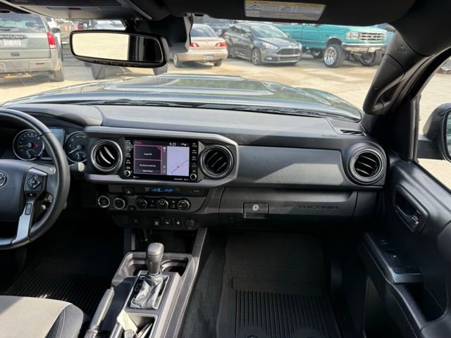 Used 2023 Toyota Tacoma TRD Sport AWD/4WD image 71