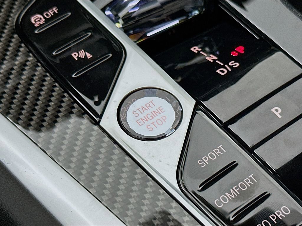 New 2026 BMW X6 M60i image 19