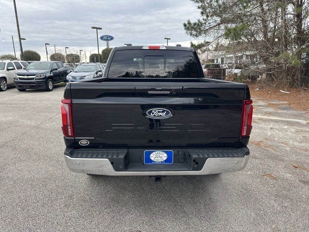New 2024 Ford F150 Lariat w/ FX4 Off-Road Package image 8