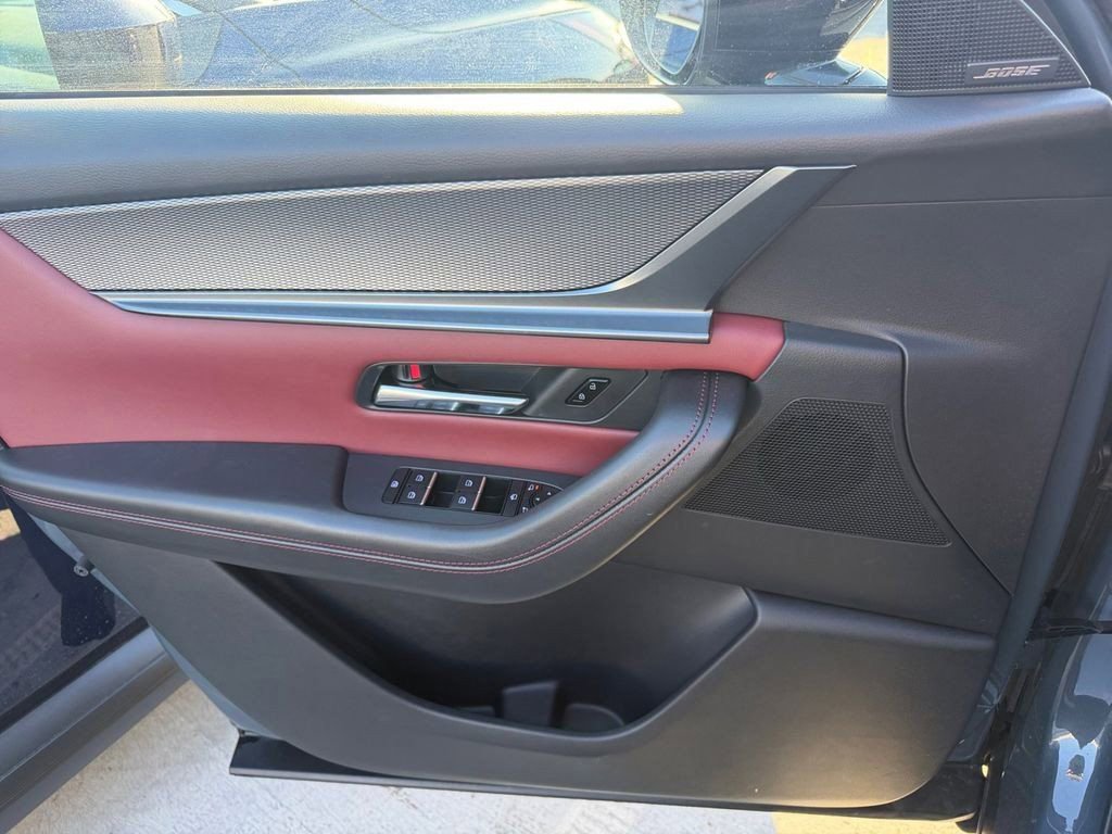 Used 2025 MAZDA CX-70 Plug-In Hybrid w/ Premium Plus image 11