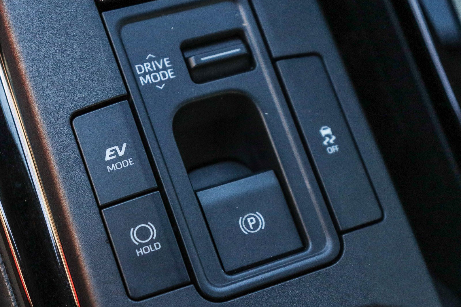 Certified 2024 Toyota Prius XLE AWD/4WD image 22