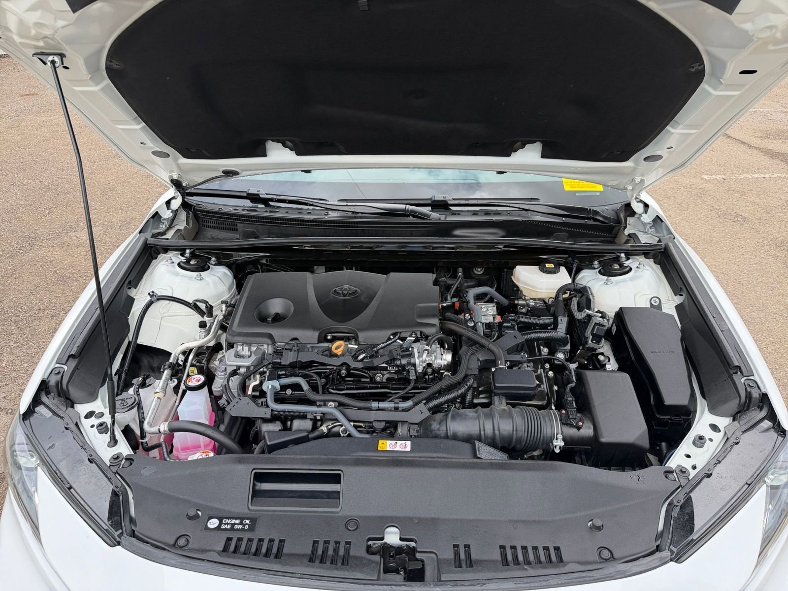 Used 2025 Toyota Camry LE image 31