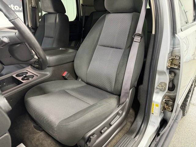 Used 2013 Chevrolet Tahoe LS image 20