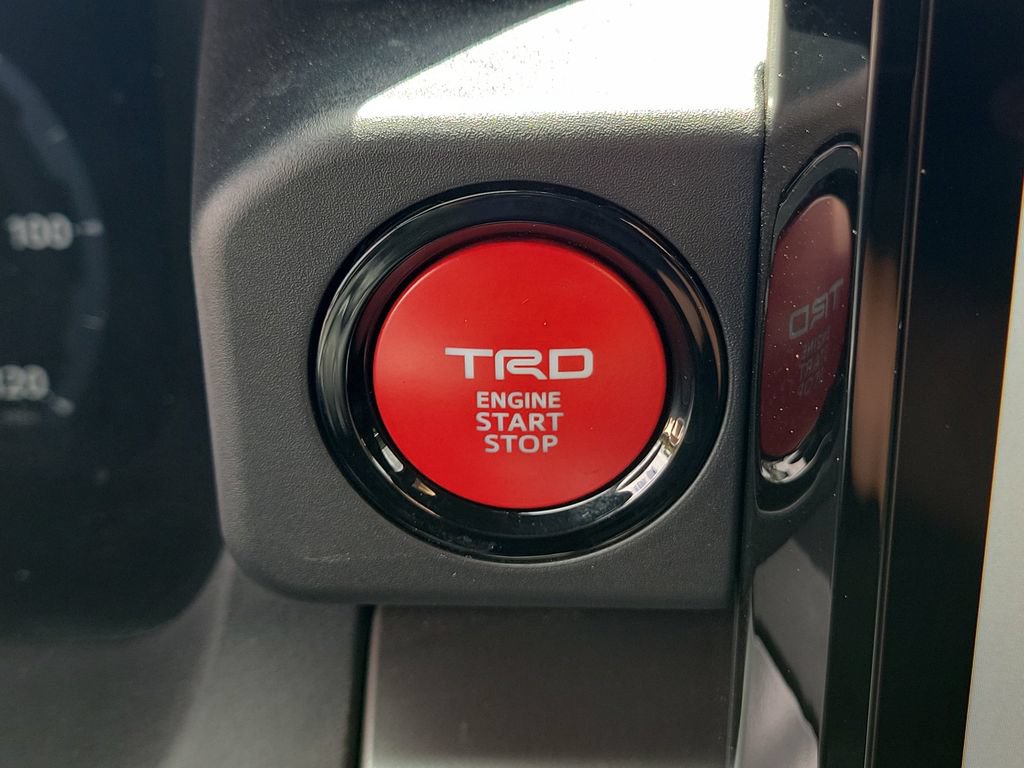 Used 2025 Toyota Tacoma TRD Sport w/ TRD Sport Upgrade Package RWD image 24