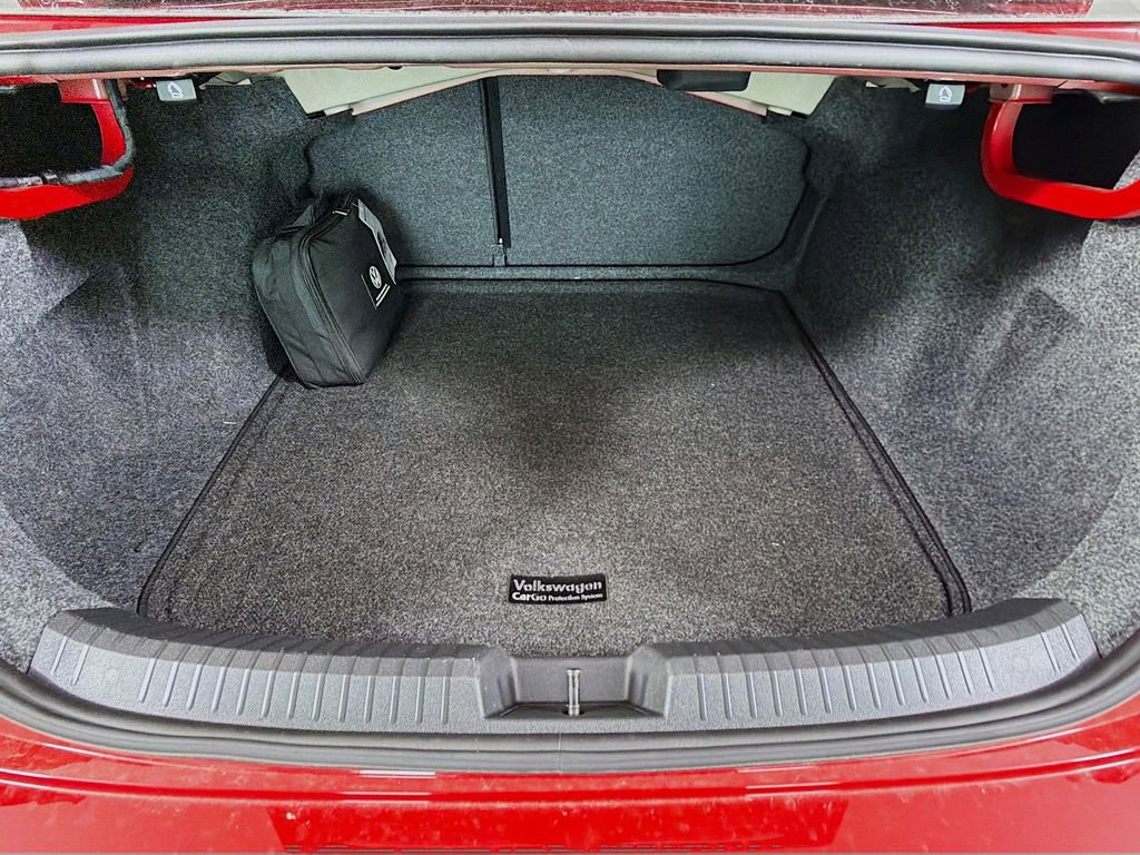 Used 2021 Volkswagen Jetta GLI FWD image 26
